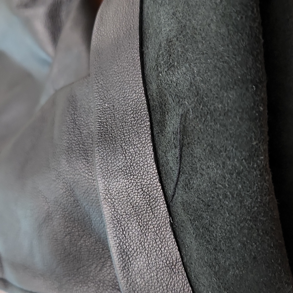 MIX IT GENUINE LEATHER VINTAGE PANTS  DARTED IN FRONT AND BACK. - Picture 5 of 5